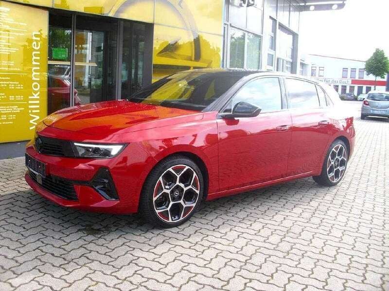 Chili rot/kardio rot (metallic) Gebraucht 2022 Opel Astra GS Line Limousine | 21.590 € (Superpreis) - Bild 1/4