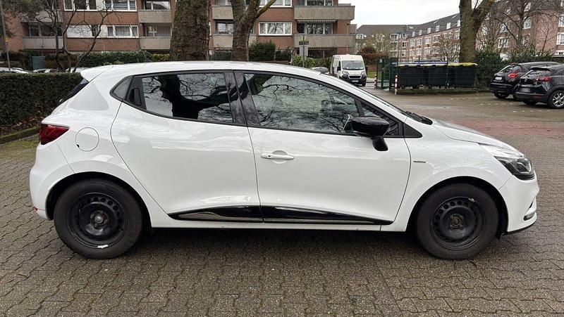 Gebraucht Renault Clio IV LIMITED 90 PS (66 kW) 2017 Weiß Kleinwagen