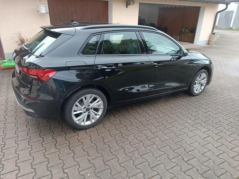Gebraucht Audi A3 Advanced 150 PS (110 kW) 2024 Schwarz Limousine