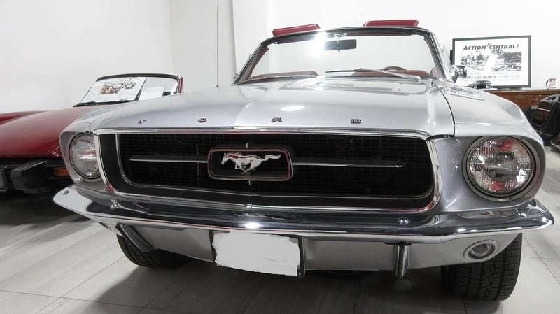 Gebraucht Ford Mustang Convertible 224 PS (164 kW) 1967 Silver frost Cabrio