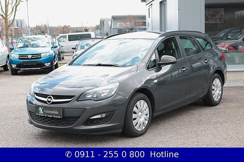 Gebraucht Opel Astra 116 PS (85 kW) 2015 Grau Kombi