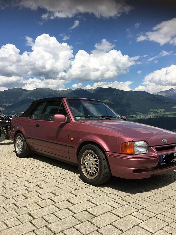 Andere farben Gebraucht 1990 Ford Escort Cabriolet Cabrio | 2.600 € - Bild 1/4