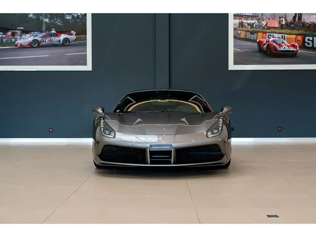 Gebraucht Ferrari 488 669 PS (492 kW) 2017 Grau
