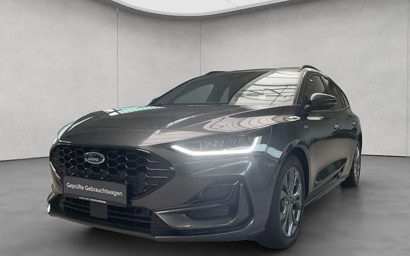 Gebraucht Ford Focus ST-Line X 155 PS (114 kW) 2024 Grau Kombi