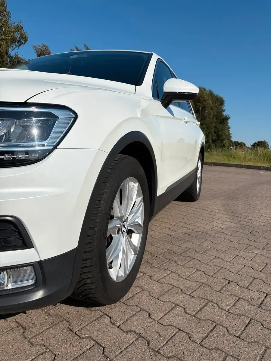 Gebraucht VW Tiguan 125 PS (91 kW) 2017 Weiß SUV
