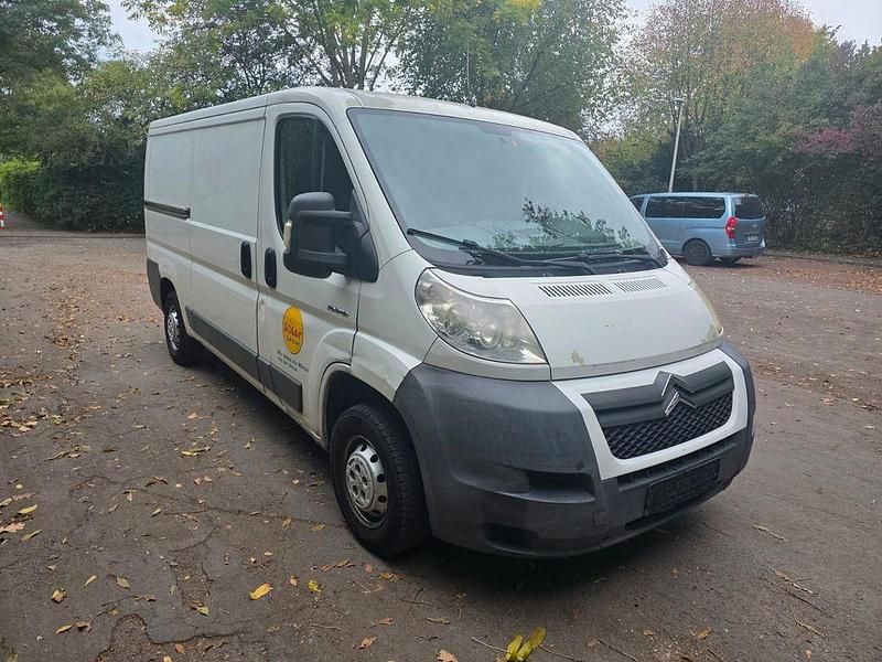 Weiß Gebraucht 2010 Citroën Jumper Van / Kleinbus | 3.990 € (Fairer Preis) - Bild 1/4