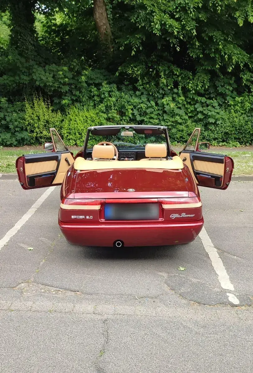 Gebraucht Alfa Romeo Spider 120 PS (88 kW) 1992 Rot Cabrio