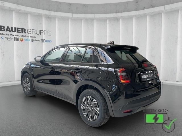 Gebraucht Fiat 600E Red 114 kW (156 PS) 2025 Schwarz SUV
