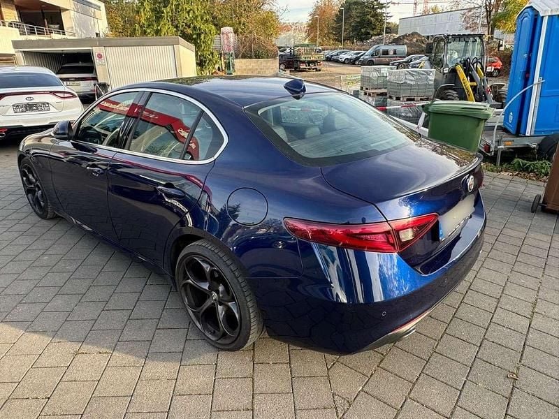 Gebraucht Alfa Romeo Giulia Super 179 PS (131 kW) 2016 Limousine