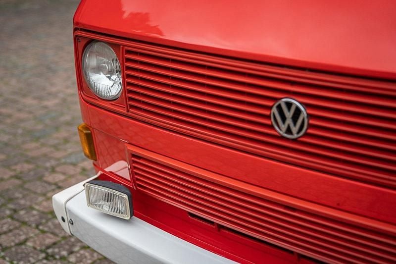 Gebraucht VW T3 112 PS (82 kW) 1986 Rot Van