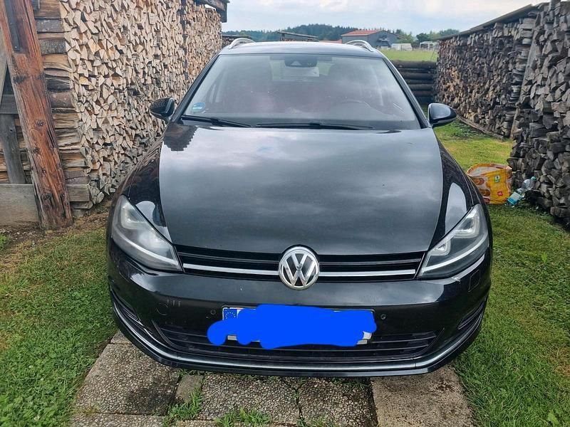 Schwarz Gebraucht 2014 VW Golf VII Highline Kombi | 7.399 € (Guter Preis) - Bild 1/4