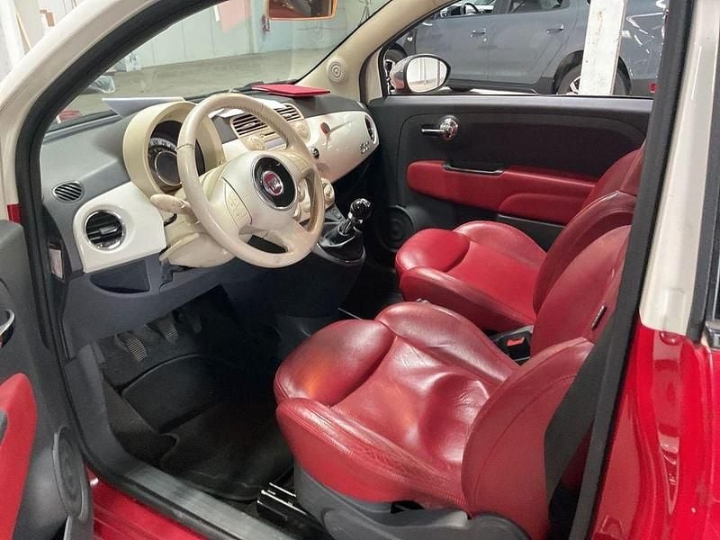 Gebraucht Fiat 500 Lounge 86 PS (63 kW) 2012 Rot Kleinwagen
