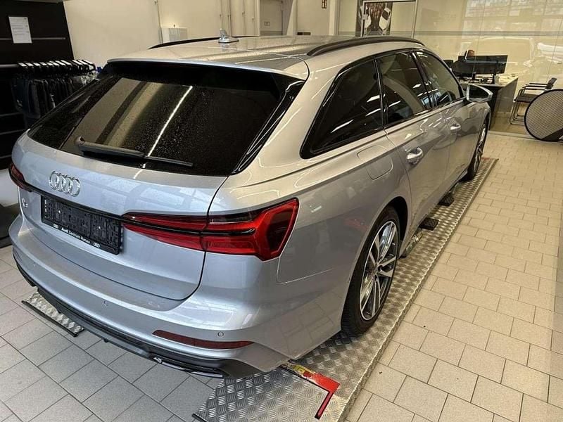 Gebraucht Audi A6 S-Line 265 PS (194 kW) 2023 Florettsilber metallic Kombi