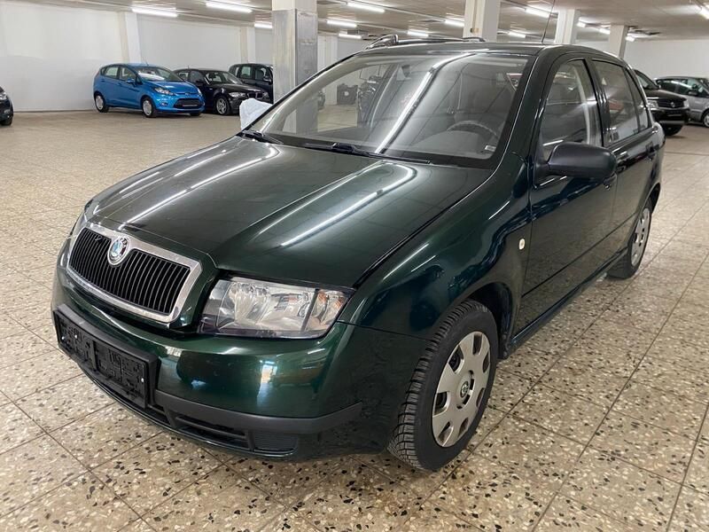 Grün Gebraucht 2003 Skoda Fabia Limousine | 350 € (Superpreis) - Bild 1/4