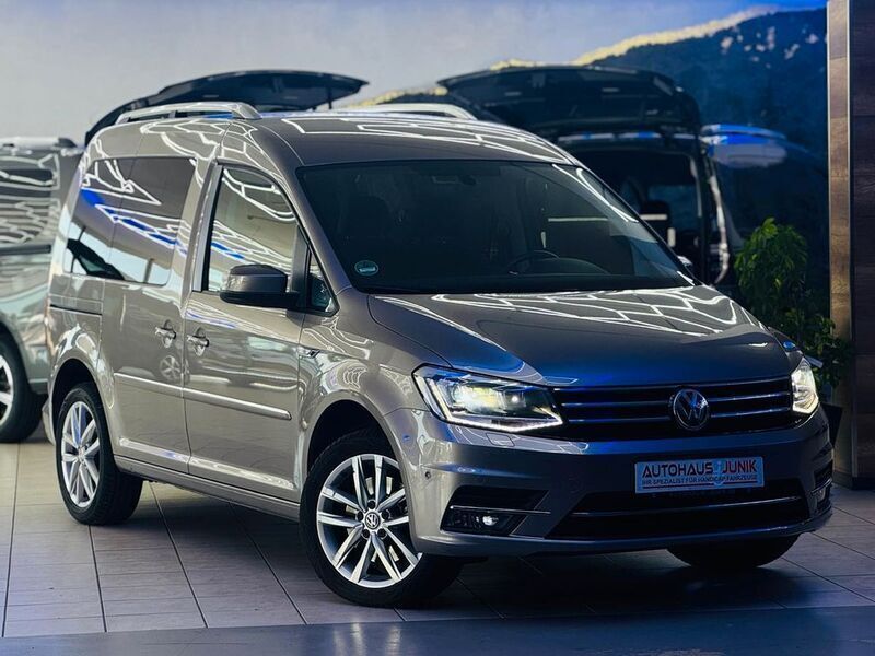 Gebraucht VW Caddy Highline 125 PS (91 kW) 2018 Grün Van / Kleinbus