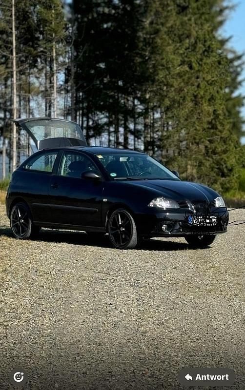 Schwarz Gebraucht 2007 Seat Ibiza Limousine | 750 € (Guter Preis) - Bild 1/1