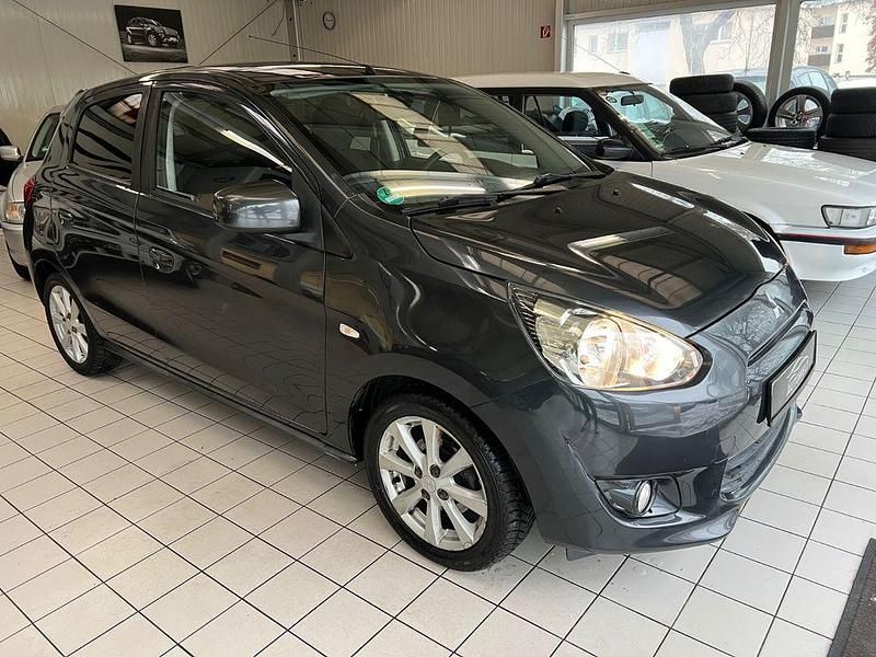 Gebraucht Mitsubishi Space Star 80 PS (58 kW) 2014 Grau Van / Kleinbus