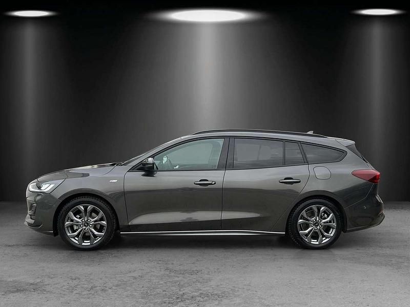 Gebraucht Ford Focus ST-Line 155 PS (114 kW) 2024 Magneticgrau () Kombi