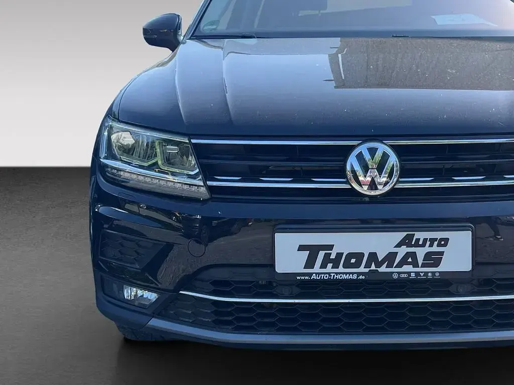 Gebraucht VW Tiguan Highline 239 PS (175 kW) 2020 Schwarz SUV