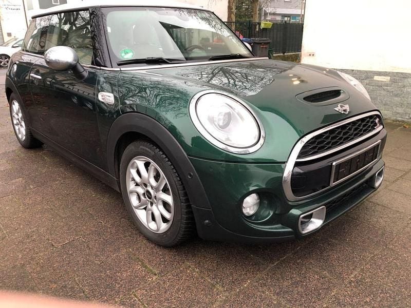 Grün Gebraucht 2017 Mini Cooper Kleinwagen | 13.500 € (Superpreis) - Bild 1/4