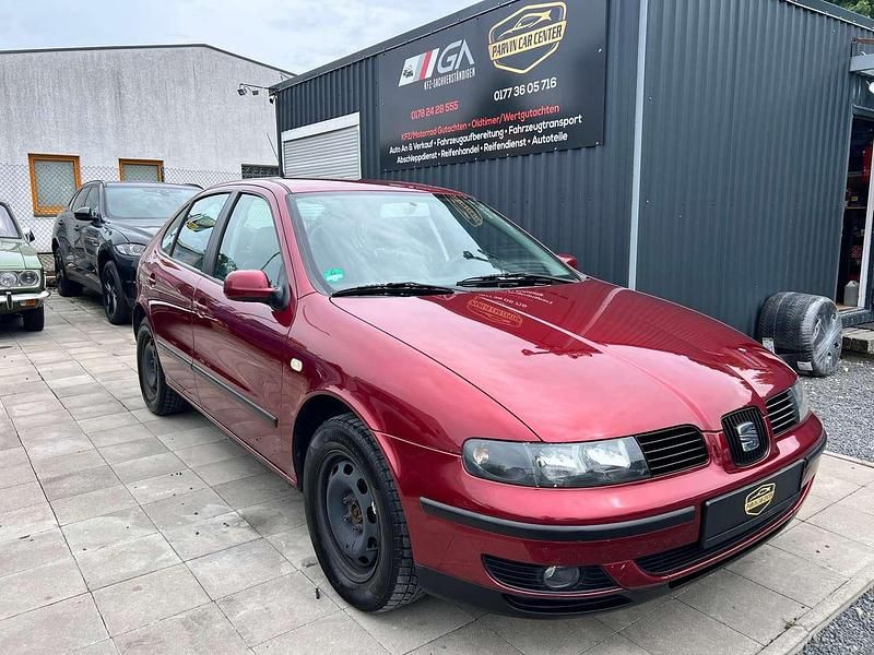 Rot wein Gebraucht 2000 Seat Leon Stella Limousine | 1.500 € (Fairer Preis) - Bild 1/4