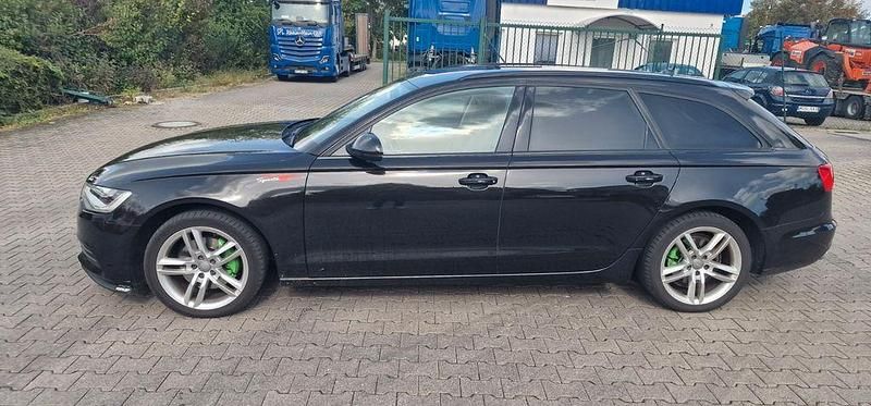 Gebraucht Audi A6 Ambiente 204 PS (150 kW) 2014 Schwarz Kombi