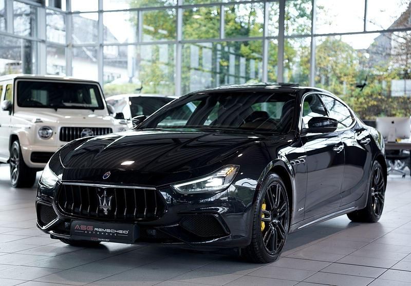 Gebraucht Maserati Ghibli 330 PS (242 kW) 2019 Schwarz Limousine
