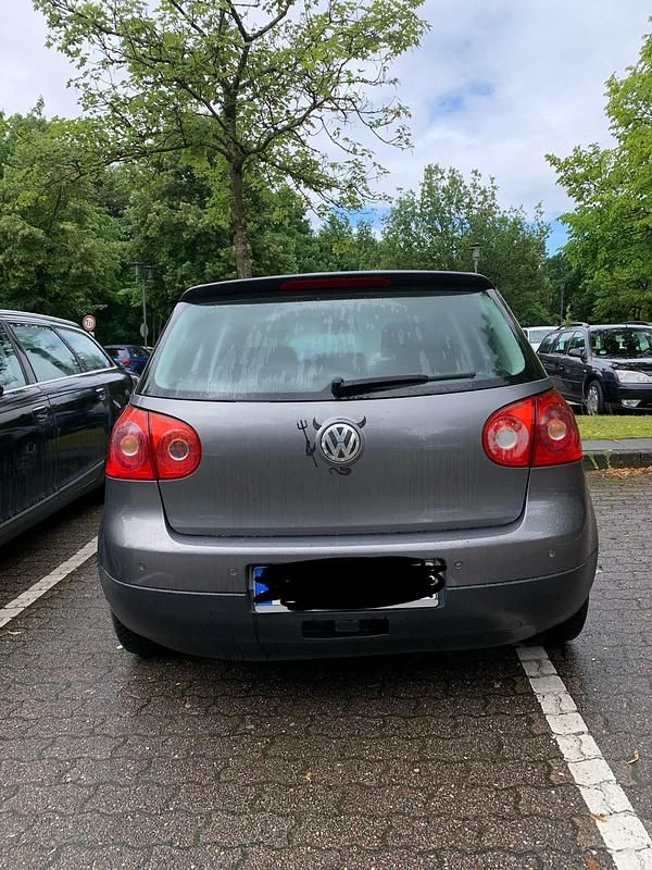 Gebraucht VW Golf V 116 PS (85 kW) 2005 Grau Kleinwagen