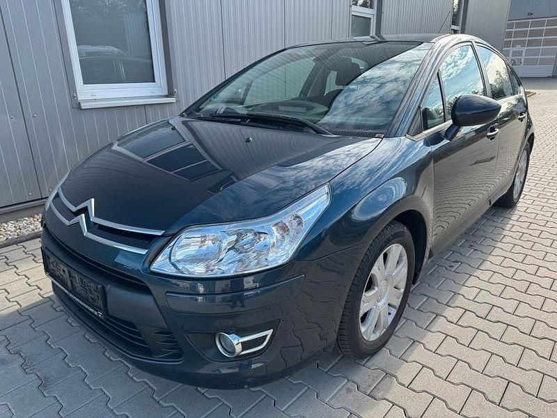 Bourrasque Gebraucht 2010 Citroën C4 Tendance Limousine | 2.990 € (Guter Preis) - Bild 1/4