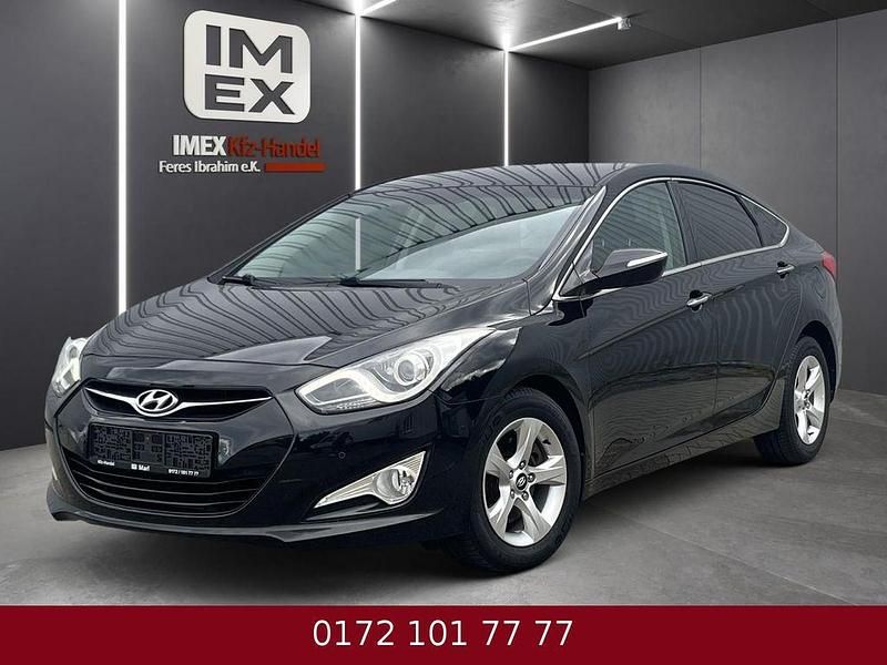 Schwarz Gebraucht 2012 Hyundai i40 Style Limousine | 8.500 € (Fairer Preis) - Bild 1/4