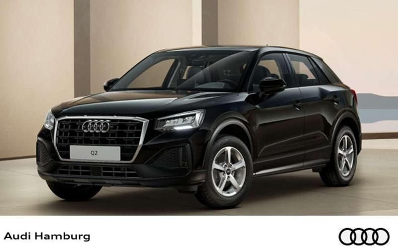 Schwarz (brillantschwarz) Neu 2025 Audi Q2 Comfort SUV | 27.965 € - Bild 1/4