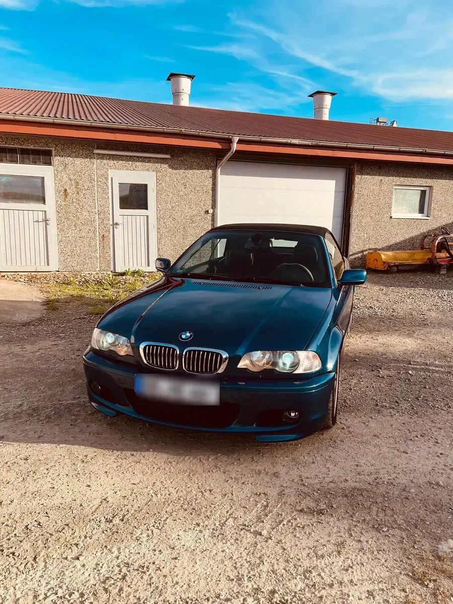 Gebraucht BMW 323 Cabriolet 170 PS (125 kW) 2000 Blau Cabrio