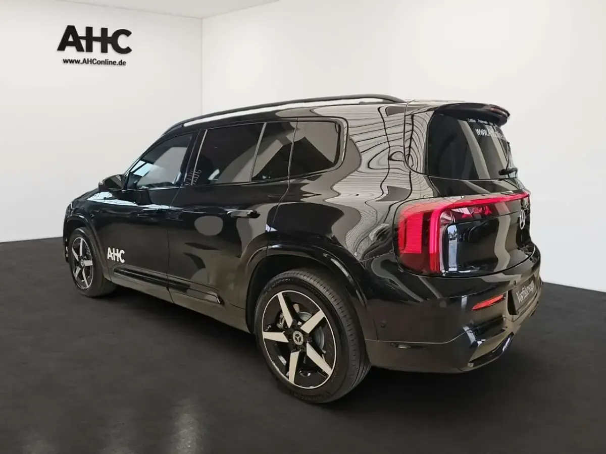 Gebraucht Mercedes GLB250 200 kW (272 PS) 2026 Schwarz SUV