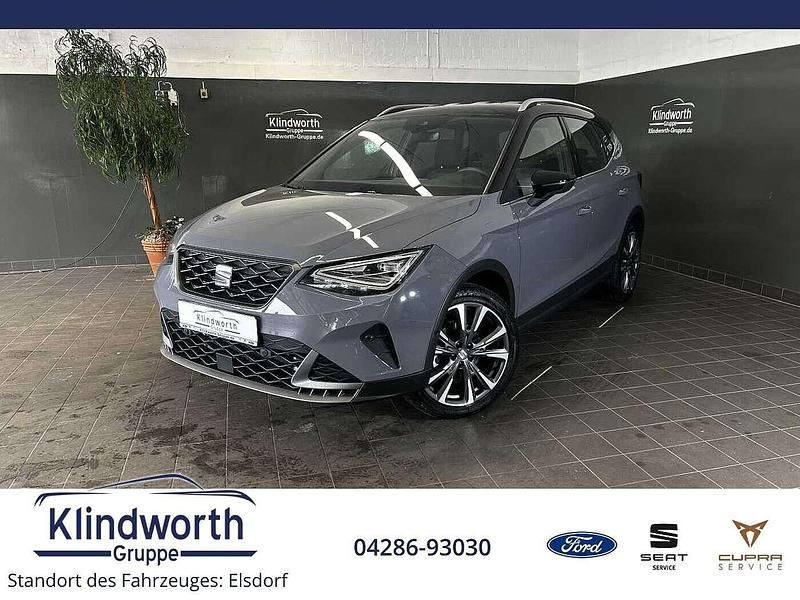 Grau Gebraucht 2024 Seat Arona FR SUV | 25.950 € (Teuer) - Bild 1/4