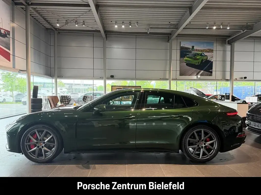 Usata Porsche Panamera 4S 544 CV (400 kW) 2024 Verde Berlina