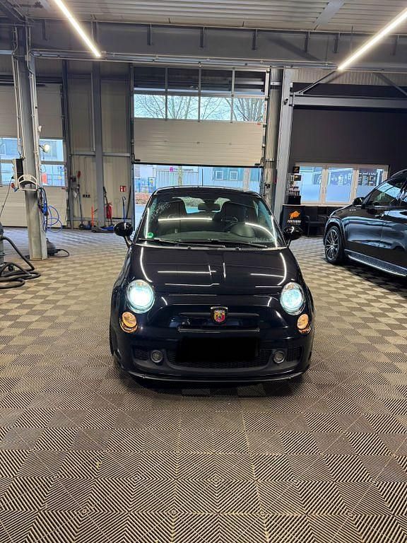 Gebraucht Abarth 500 Custom 135 PS (99 kW) 2014 Schwarz Kleinwagen