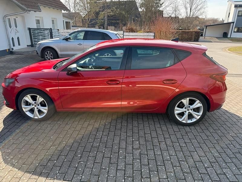 Gebraucht Seat Leon FR 150 PS (110 kW) 2020 Rot Limousine