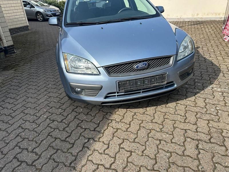 Gebraucht Ford Focus 116 PS (85 kW) 2006 Kombi