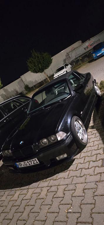 Gebraucht BMW 320 Cabriolet Performance 150 PS (110 kW) 1997 Schwarz Cabrio