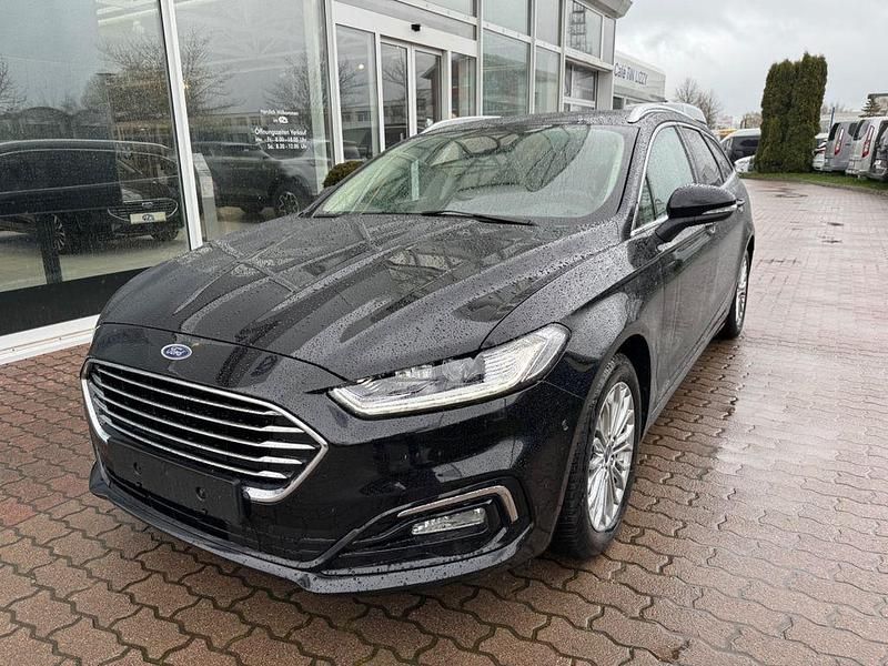 Schwarz Gebraucht 2021 Ford Mondeo Business Edition Limousine | 20.990 € (Teuer) - Bild 1/4