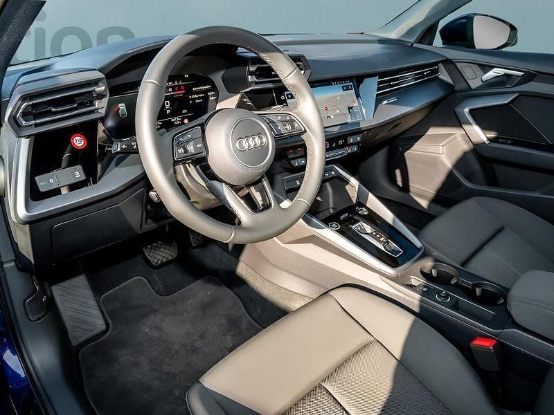 Gebraucht Audi A3 150 PS (110 kW) 2025 Blau Kleinwagen