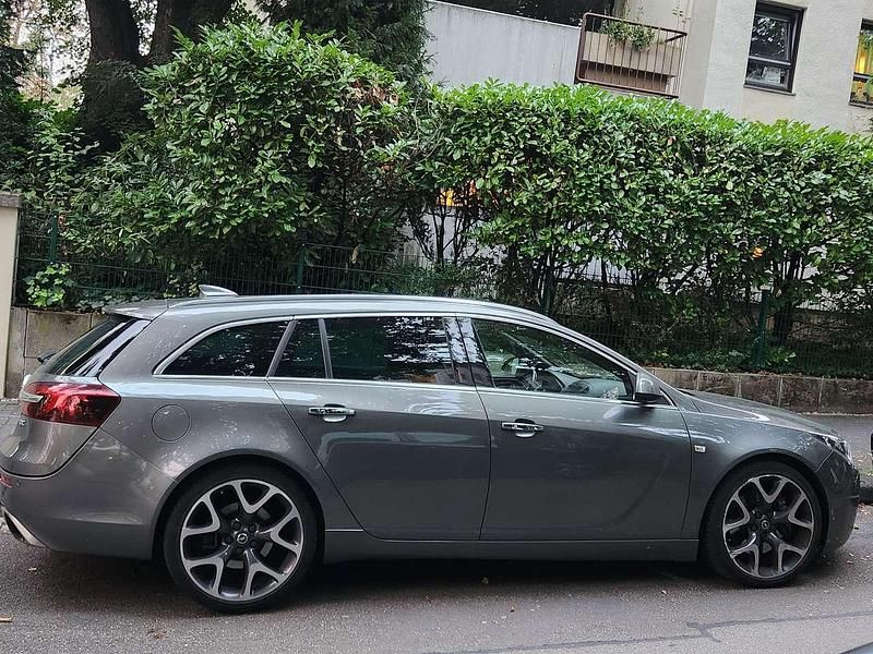 Grau Gebraucht 2017 Opel Insignia OPC Kombi | 9.800 € (Superpreis) - Bild 1/4