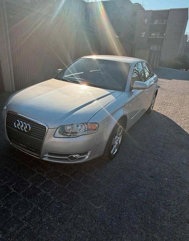 Gebraucht Audi A4 130 PS (95 kW) 2005 Grau Limousine