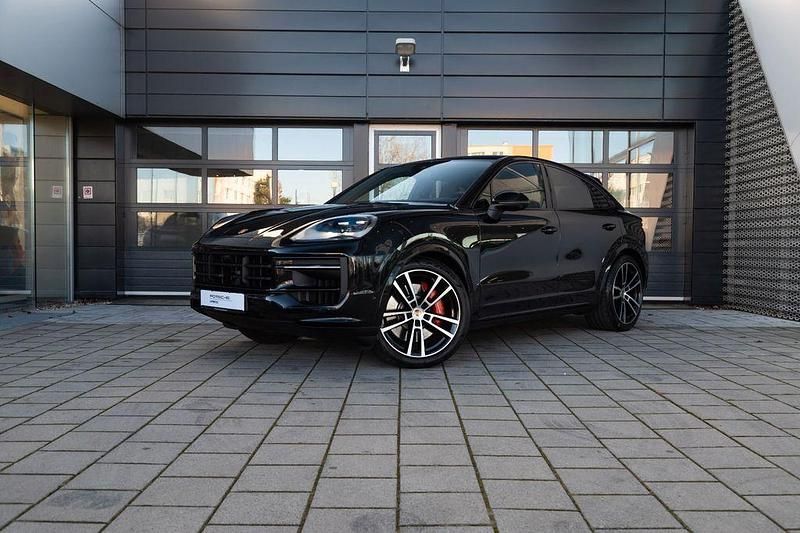 Gebraucht Porsche Cayenne Coupe 475 PS (349 kW) 2025 Schwarz Coupé