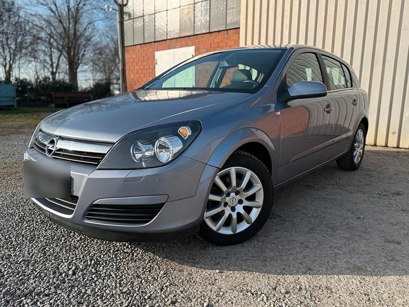 Gebraucht Opel Astra 101 PS (74 kW) 2004 Grau Limousine