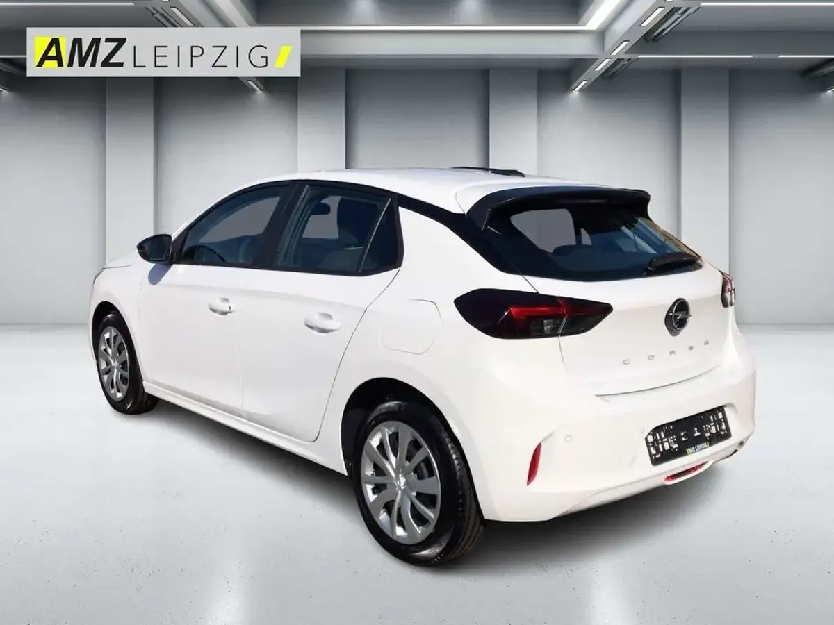 Gebraucht Opel Corsa Basis 75 PS (55 kW) 2023 Weiss Kleinwagen