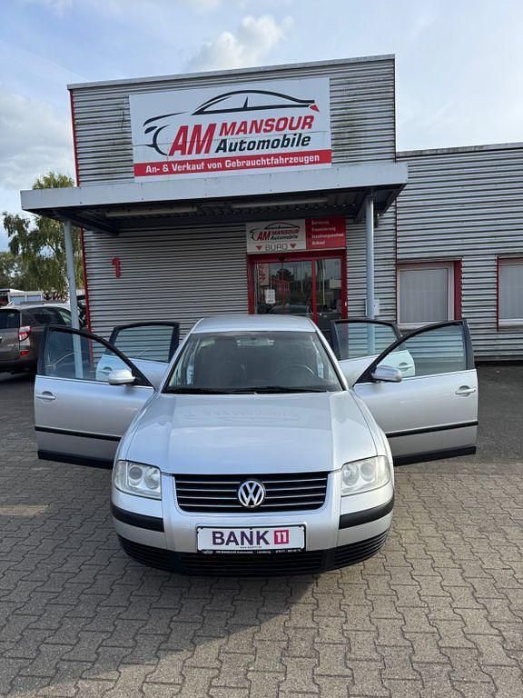 Gebraucht VW Passat Basis 102 PS (75 kW) 2001 Silber Limousine