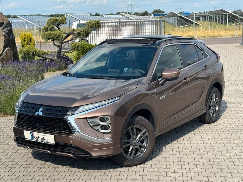 Bronzebraun (m) Gebraucht 2022 Mitsubishi Eclipse Cross Top SUV | 24.999 € (Guter Preis) - Bild 1/4