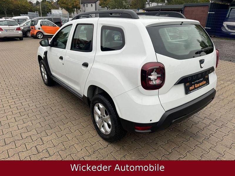 Gebraucht Dacia Duster Deal 101 PS (74 kW) 2021 Weiß SUV