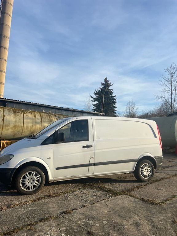 Gebraucht Mercedes Vito 116 PS (85 kW) 2009 Weiß Van
